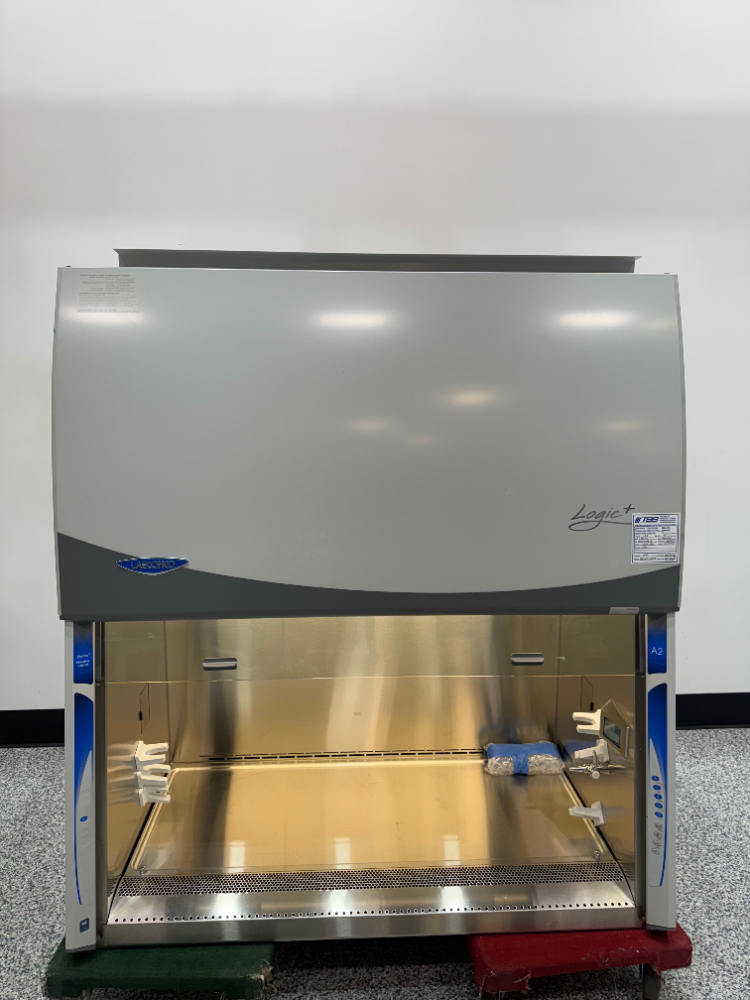 Image of Labconco Logic+ 4' BioSafety Cabinet